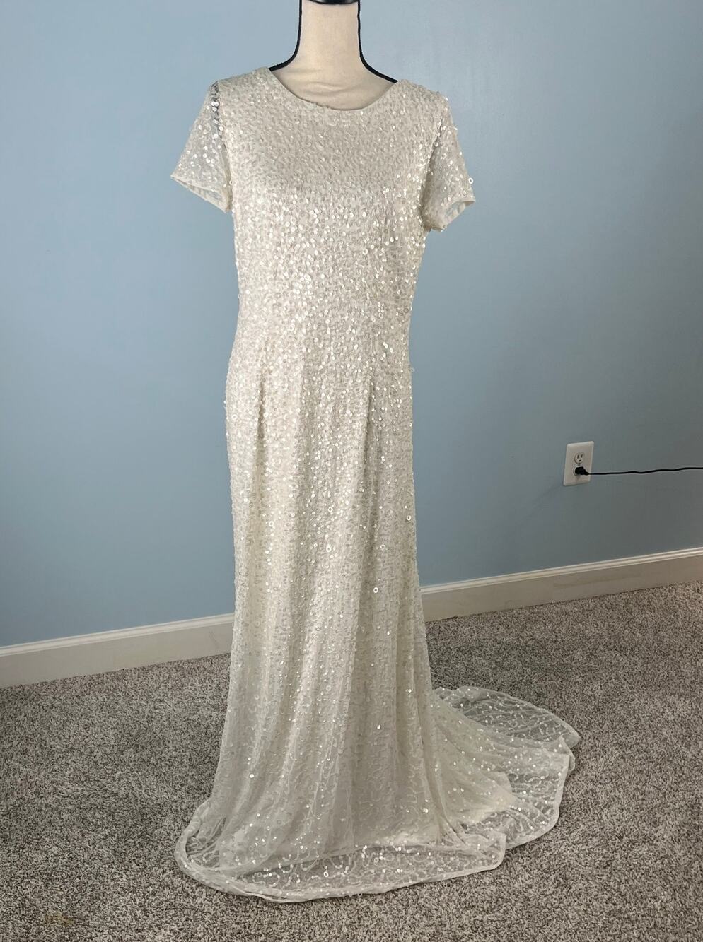 Adrianna Papell Sequin Fit & Flare Gown Size 12 Ivory Open Back Formal Dress